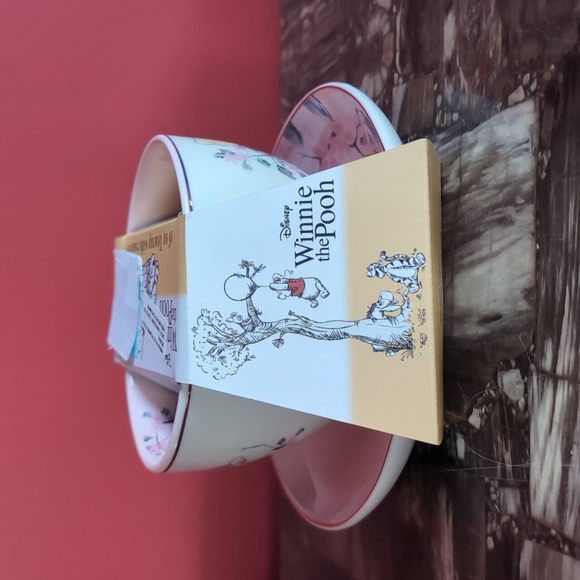 Disney ©️ Winnie the Pooh Teacup & Saucer Set, Cherry Blossom 🌸 design - Picture 5 of 8